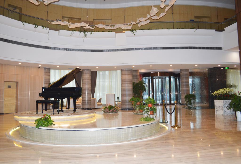 Noble Center Hotel Shanghai Exterior foto