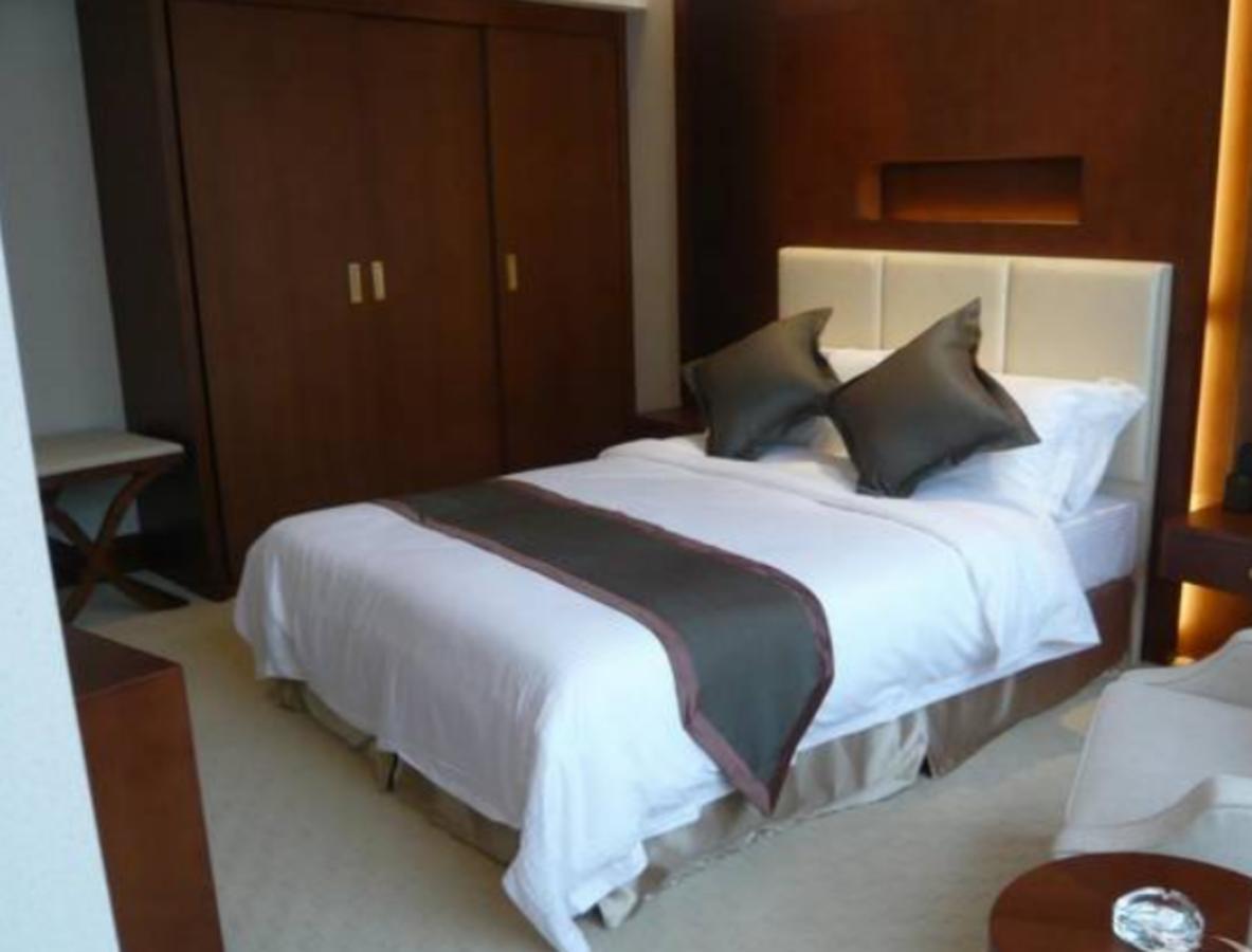 Noble Center Hotel Shanghai Exterior foto